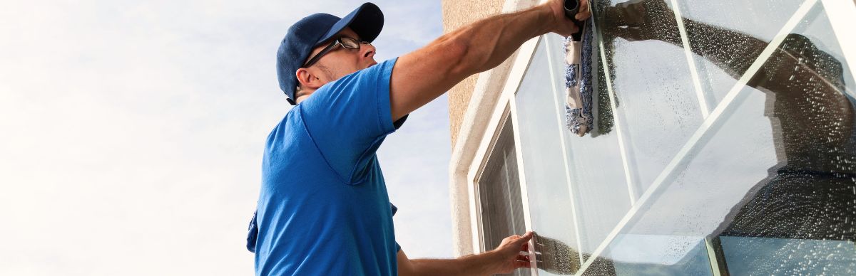 Cinco consejos para limpiar ventanas